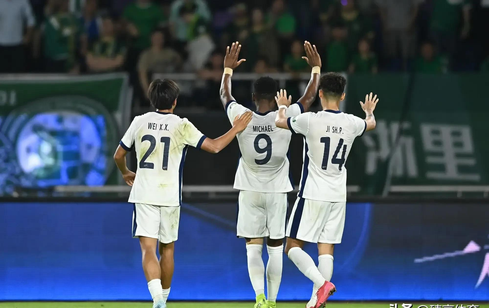 开运体育手机APP下载-转折点上海海港调整名单，中超今夜攻防权衡，质疑声仍在，临场指挥获称赞(中超上海海港赛程表)